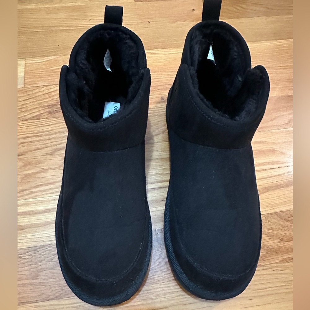 Old Navy Black Ankle Boots